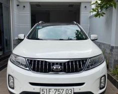 Kia Sorento AT 2016 - Bán Kia Sorento AT năm 2016, màu trắng giá 615 triệu tại Tp.HCM