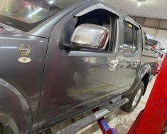 Nissan Navara LE 2.5MT 2012 - Cần bán gấp Nissan Navara LE 2.5MT sản xuất năm 2012, màu xám giá 348 triệu tại Đắk Nông