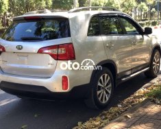 Kia Sorento AT 2015 - Cần bán gấp Kia Sorento AT năm 2015, màu bạc  giá 640 triệu tại Đắk Lắk