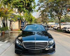 Mercedes-Benz E200 2016 - Bán xe Mercedes E200 năm sản xuất 2016, màu đen giá 1 tỷ 380 tr tại Nghệ An