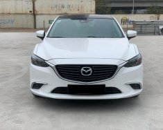 Mazda 6  2.0AT Premium  2017 - Bán xe Mazda 6 2.0AT Premium năm sản xuất 2017, màu trắng giá 690 triệu tại Nghệ An