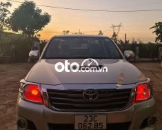 Toyota Hilux  3.0G 4x4MT 2012 - Bán Toyota Hilux 3.0G 4x4MT năm 2012, màu bạc, nhập khẩu nguyên chiếc giá 422 triệu tại Kon Tum