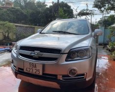 Chevrolet Captiva Lt 2.4 2010 - Bán Chevrolet Captiva Lt 2.4 năm sản xuất 2010, màu bạc còn mới giá cạnh tranh giá 325 triệu tại Phú Thọ