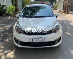 Kia Rio MT 2017 - Cần bán lại xe Kia Rio MT năm sản xuất 2017, màu trắng xe gia đình giá 335 triệu tại Tp.HCM