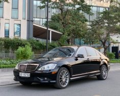 Cần bán gấp Mercedes S550 4Matic sản xuất 2008, màu đen, nhập khẩu nguyên chiếc giá 680 triệu tại Hà Nội