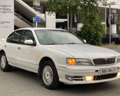 Cần bán gấp Nissan Cefiro 3.0 sản xuất năm 1996, màu trắng, xe nhập giá cạnh tranh giá 99 triệu tại Hà Nội