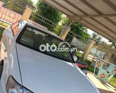 Toyota Camry 2002 - Xe Toyota Camry năm 2002, màu trắng giá cạnh tranh giá 214 triệu tại Kon Tum