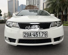 Cần bán Kia Cerato 1.6AT sản xuất năm 2011, màu trắng giá 370 triệu tại Hà Nội
