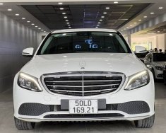 Bán ô tô Mercedes C200 năm sản xuất 2021, màu trắng giá 1 tỷ 599 tr tại Tp.HCM