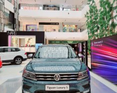 Volkswagen Tiguan Luxury 2022 Màu xanh Petro nội thất be, sang trọng, tinh tế -Tặng phí trước bạ 50% giá 1 tỷ 929 tr tại Tp.HCM