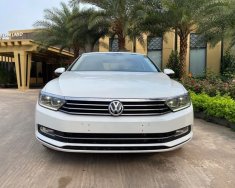 Cần bán gấp Volkswagen Passat 1.8 TSI 2017, màu trắng, nhập khẩu giá 839 triệu tại Hà Nội