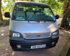 Toyota Hiace 2003 - Bán Toyota Hiace 3.0L năm sản xuất 2003, màu bạc, giá tốt giá 55 triệu tại Hải Phòng