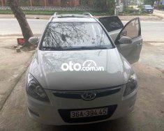 Hyundai i30 2011 - Bán Hyundai i30 sản xuất 2011, màu trắng xe gia đình, 300 triệu giá 300 triệu tại Thanh Hóa