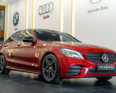 Mercedes-Benz C300 2019 - Màu đỏ, nhập khẩu nguyên chiếc giá 1 tỷ 669 tr tại Nghệ An