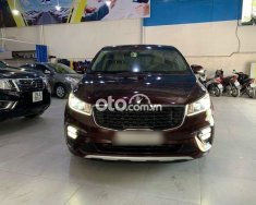 Kia Sedona 2018 - Màu đỏ số tự động giá 936 triệu tại Tiền Giang