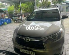 Toyota Highlander 2015 - Màu bạc, xe nhập giá 1 tỷ 780 tr tại Tp.HCM