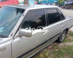 Toyota Camry 1985 - Cần bán lại xe màu bạc giá 48 triệu tại Bình Dương