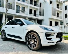 Porsche Macan 2017 - Cần bán xe màu trắng, nội thất đỏ giá 3 tỷ 980 tr tại Đà Nẵng
