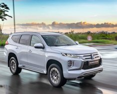 Mitsubishi Pajero Sport 2021 - Giao ngay, hỗ trợ 50% thuế trước bạ, ưu đãi lên đến 68tr, quà tặng full theo xe giá 1 tỷ 110 tr tại Long An