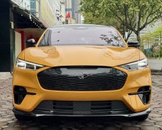 Ford Mustang 2022 - Màu vàng, nhập khẩu giá 5 tỷ 400 tr tại Hà Nội