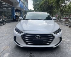 Hyundai Elantra 2019 - Xe màu trắng, odo 3 vạn km giá 565 triệu tại Hà Nam