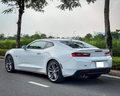 Chevrolet Camaro 2018 - Màu trắng - Chiếc xe cơ bắp giá 2 tỷ 350 tr tại Khánh Hòa