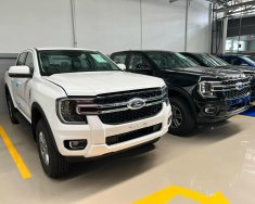 Ford Ranger 2022 - Sẵn xe giao ngay - Đủ màu - Ưu đãi cho KH cọc xe trong tháng giá 688 triệu tại Quảng Trị