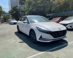 Hyundai Elantra 2022 - Giảm ngay 20 triệu tiền mặt cho tất cả các phiên bản - Sẵn xe - đủ màu - giao ngay tận nhà giá 633 triệu tại Nam Định