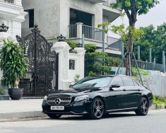 Mercedes-Benz E250 2019 - Xe màu đen giá 1 tỷ 690 tr tại Hà Nội