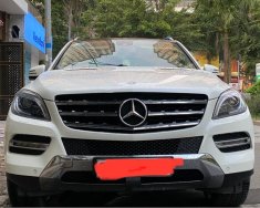 Mercedes-Benz ML 350 2014 - Cần bán xe Mercedes ML350 năm 2014, màu trắng, xe nhập giá 1 tỷ 500 tr tại Hà Nội