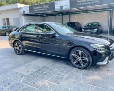 Mercedes-Benz C180 2020 - Bán xe Mercedes C180 AMG năm 2020, màu đen giá 1 tỷ 299 tr tại Khánh Hòa