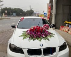 BMW 320i 2011 - Màu trắng, xe nhập giá 420 triệu tại Nghệ An