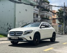 Mercedes-Benz GLC 200 2016 - Giá chỉ 835tr, hỗ trợ vay 90% giá 835 triệu tại Tp.HCM