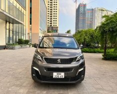 Peugeot Traveller 2019 - Màu xám, xe nhập giá 1 tỷ 650 tr tại Hà Nội