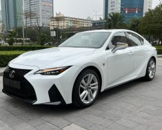 Lexus IS 300 2022 - Sẵn xe giao ngay toàn quốc, ưu đãi tốt khi mua xe trong tháng giá 2 tỷ 560 tr tại Tp.HCM