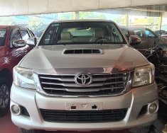 Toyota Hilux 2012 - Màu bạc, nhập khẩu giá 435 triệu tại Hòa Bình