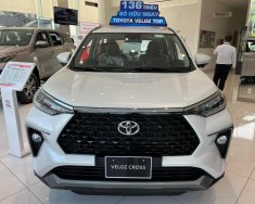Toyota Veloz Cross 2022 - Ưu đãi mới tháng 11 tiền mặt, phụ kiện, lãi suất hấp dẫn giá 698 triệu tại Tp.HCM