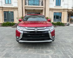 Mitsubishi Outlander 2019 - Cần bán xe màu đỏ giá 770 triệu tại Hà Nội