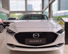Mazda 3 2022 - Màu trắng giá 664 triệu tại Quảng Bình