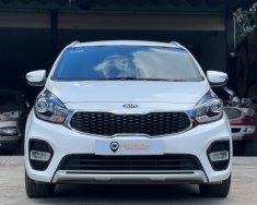 Kia Rondo 2.0 gat 2018 - — Kia Rondo 2.0 AT màu trắng biển tỉnh  -- Sản Xuất 2018   giá 495 triệu tại Bình Phước