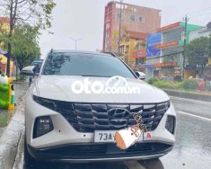 Hyundai Tucson Bán Tuson Màu Trắng SX 2022 bản tubor xăng 2022 - Bán Tuson Màu Trắng SX 2022 bản tubor xăng giá 1 tỷ 55 tr tại Quảng Bình