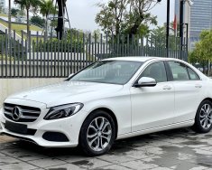 Mercedes-Benz C200 2016 - Cần bán xe trắng/kem - Xe cá nhân sử dụng biển số TP + hồ sơ giấy tờ đầy đủ + tặng thẻ chăm xe 1 năm giá 890 triệu tại Vĩnh Phúc