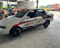 Fiat Albea 2003 - Chính chủ bán xe Fiat gia đình sử dụng, còn rất mới giá 42 triệu tại Long An