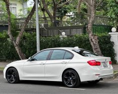 BMW 330i 2016 - Màu trắng, giá ưu đãi giá 899 triệu tại Tp.HCM