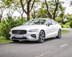 Volvo S60 2022 - Động cơ B5 xăng kèm động cơ điện giá 1 tỷ 588 tr tại Tp.HCM