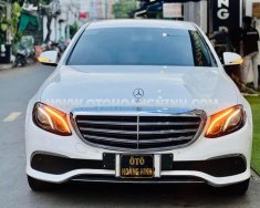 Mercedes-Benz E200 2019 - Màu trắng, nội thất nâu giá 1 tỷ 650 tr tại Cần Thơ