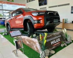 Toyota Hilux 2023 - Bắt đầu nhận cọc giá 999 triệu tại Long An