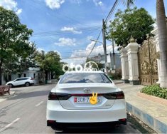 Toyota Camry 🍏 camrry 2.0G trắng đki lần đầu 12/2019 2019 - 🍏Toyota camrry 2.0G trắng đki lần đầu 12/2019 giá 860 triệu tại Đồng Nai