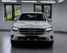 Mercedes-Benz GLC 200 2023 - Vay 80% lãi suất 0.625/tháng cố định suốt thời gian vay giá 2 tỷ 189 tr tại Tp.HCM