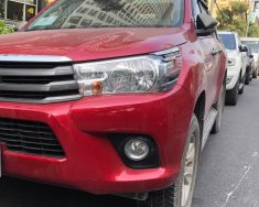 Toyota Hilux 2019 - Xe màu đỏ số sàn giá 560 triệu tại Tp.HCM